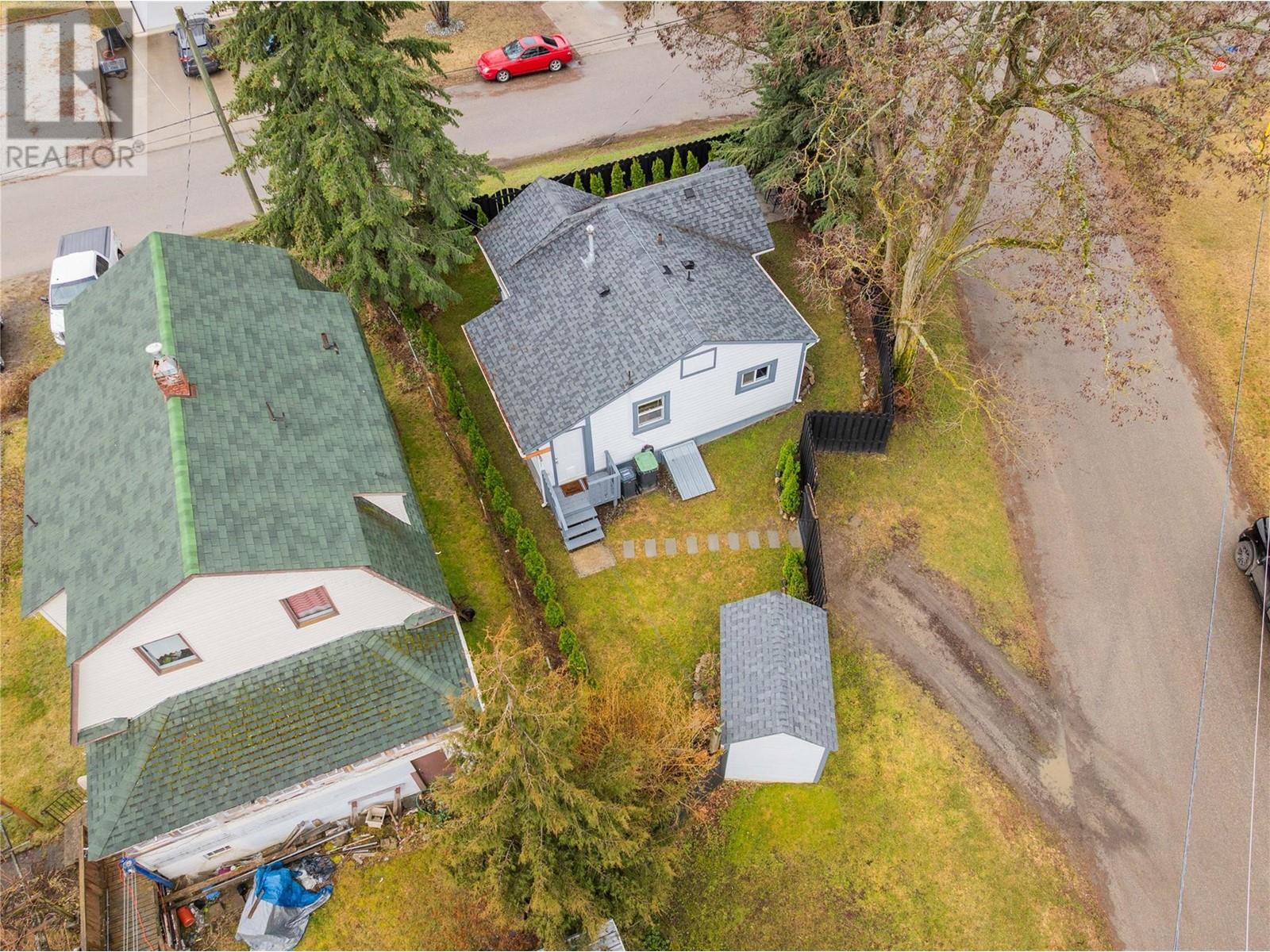 151 CRESCENT Street, Castlegar