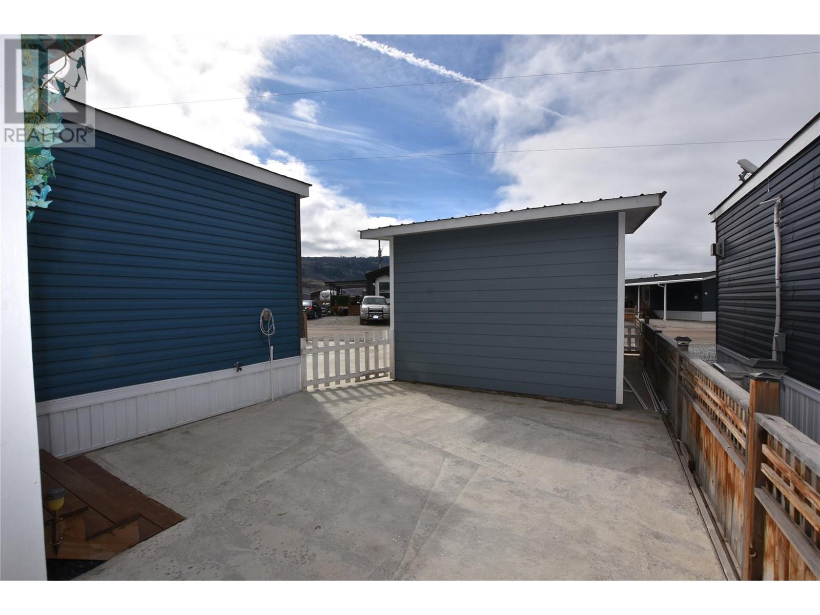 7 65 Antoine Road, Vernon