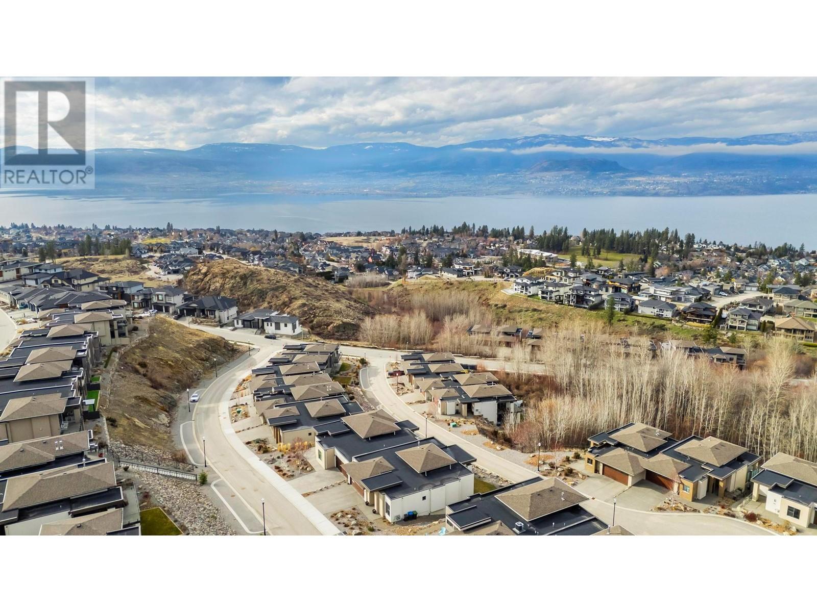 468 SPARROW HAWK COURT - Image 4