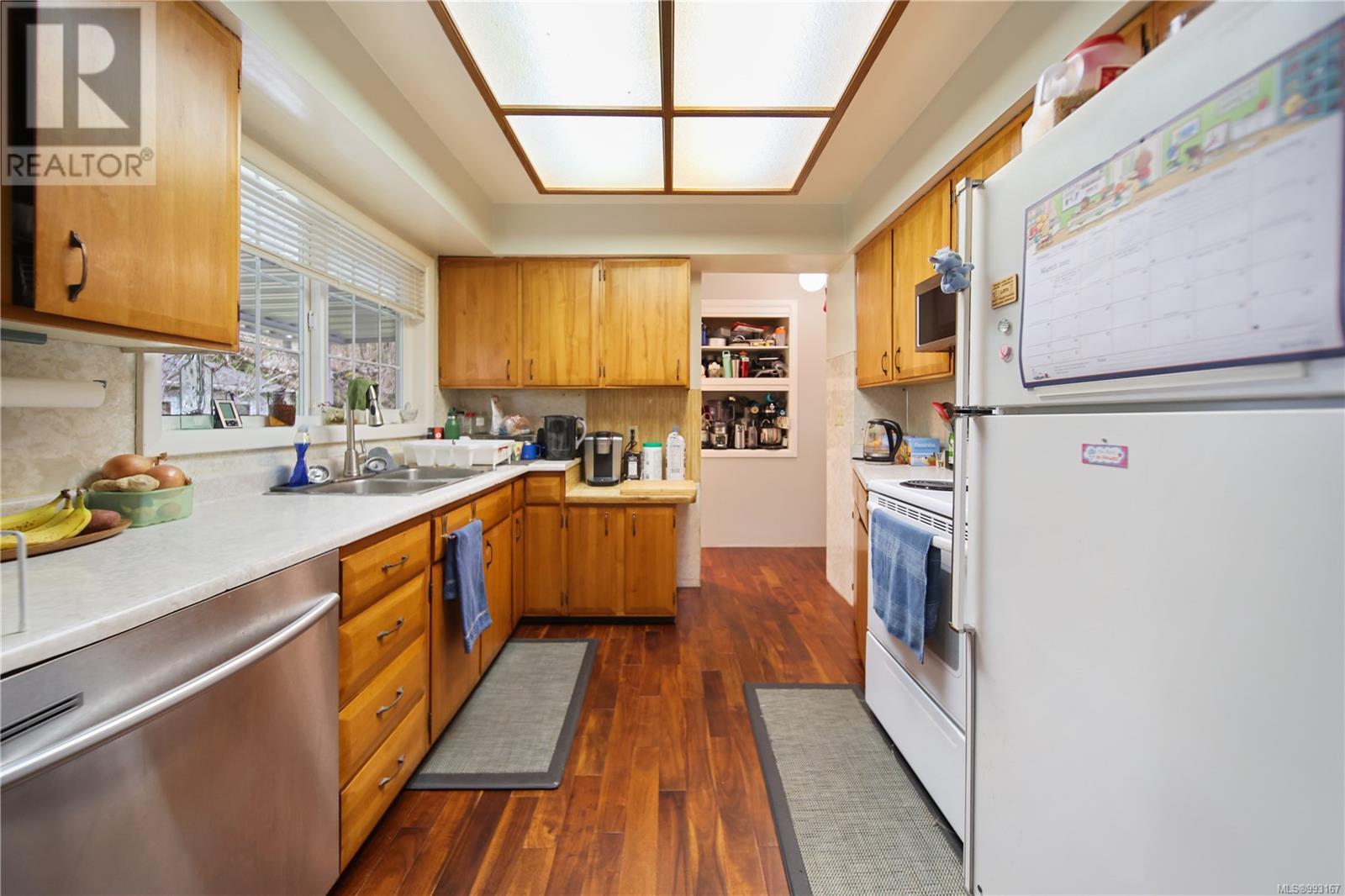 4284 Scott St, Port Alberni real estate listing 993167