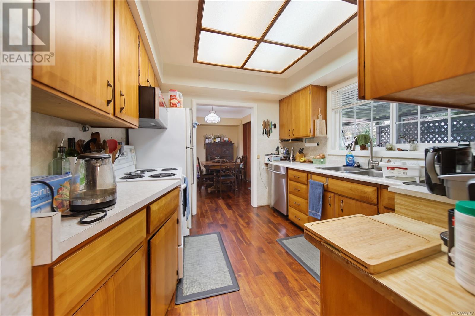 4284 Scott St, Port Alberni real estate listing 993167