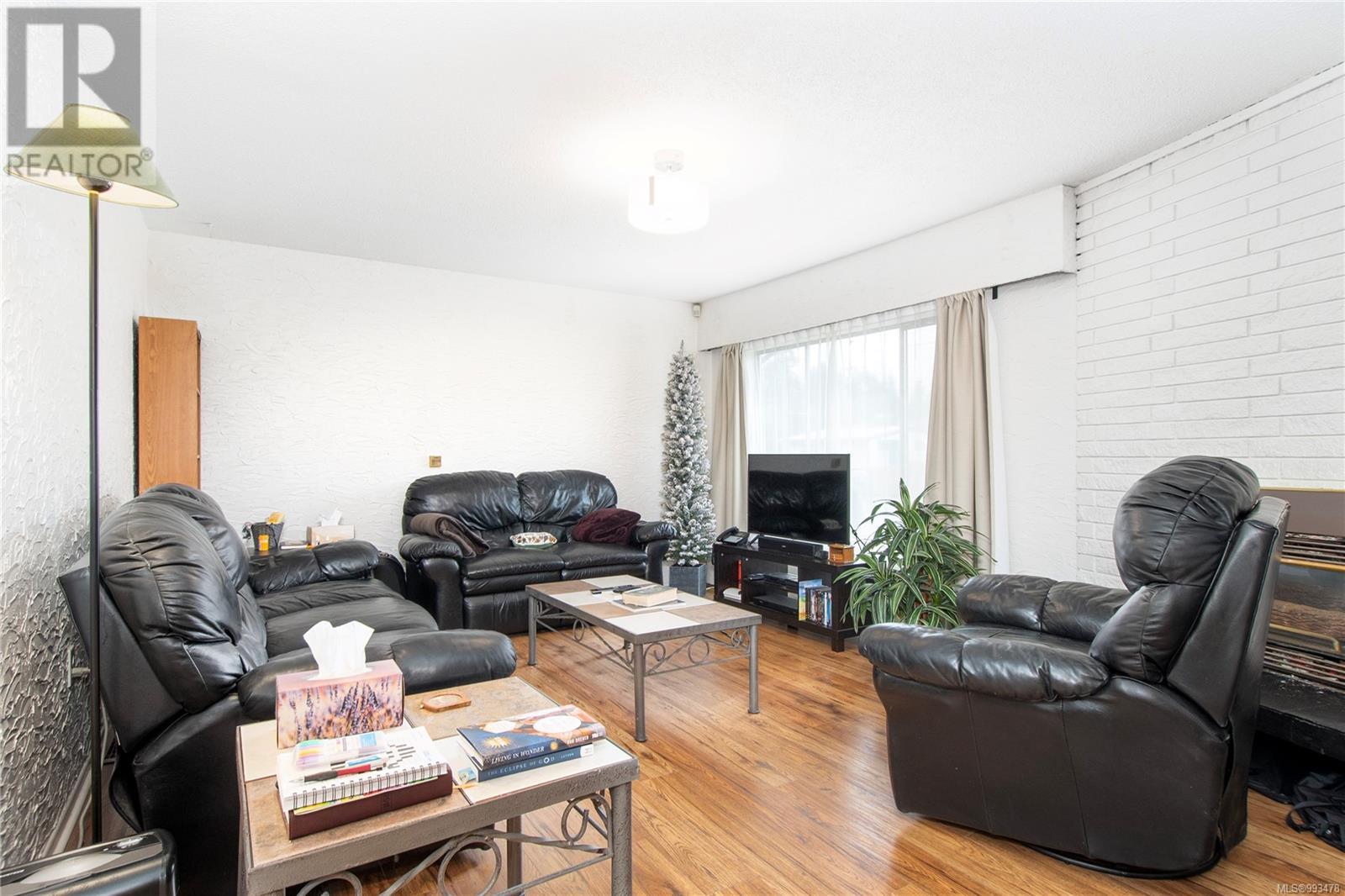 1780 Lewis Ave, Courtenay real estate listing 993478