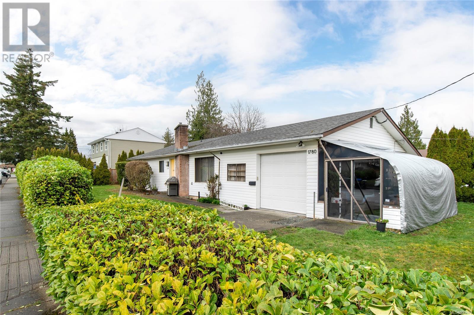 1780 Lewis Ave, Courtenay real estate listing 993478