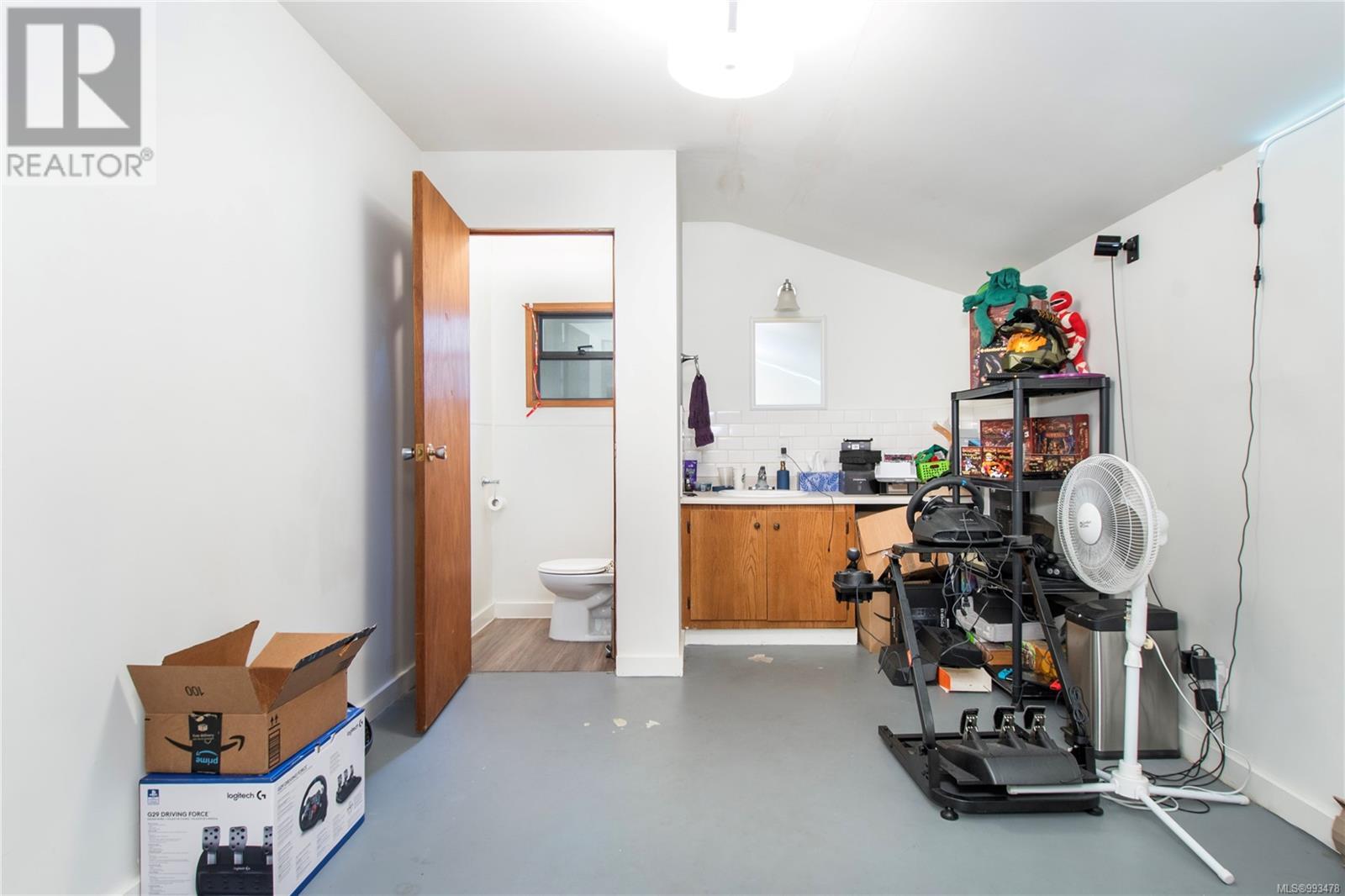 1780 Lewis Ave, Courtenay real estate listing 993478