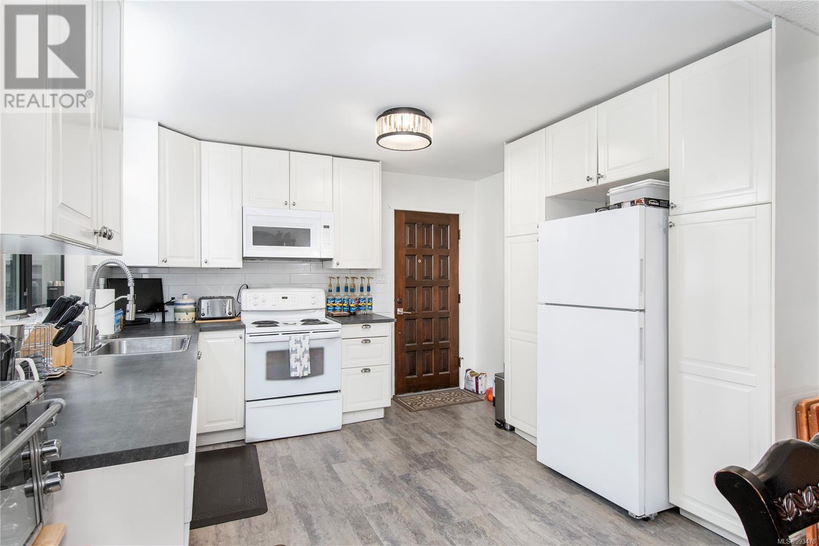 1780 Lewis Ave, Courtenay real estate listing 993478