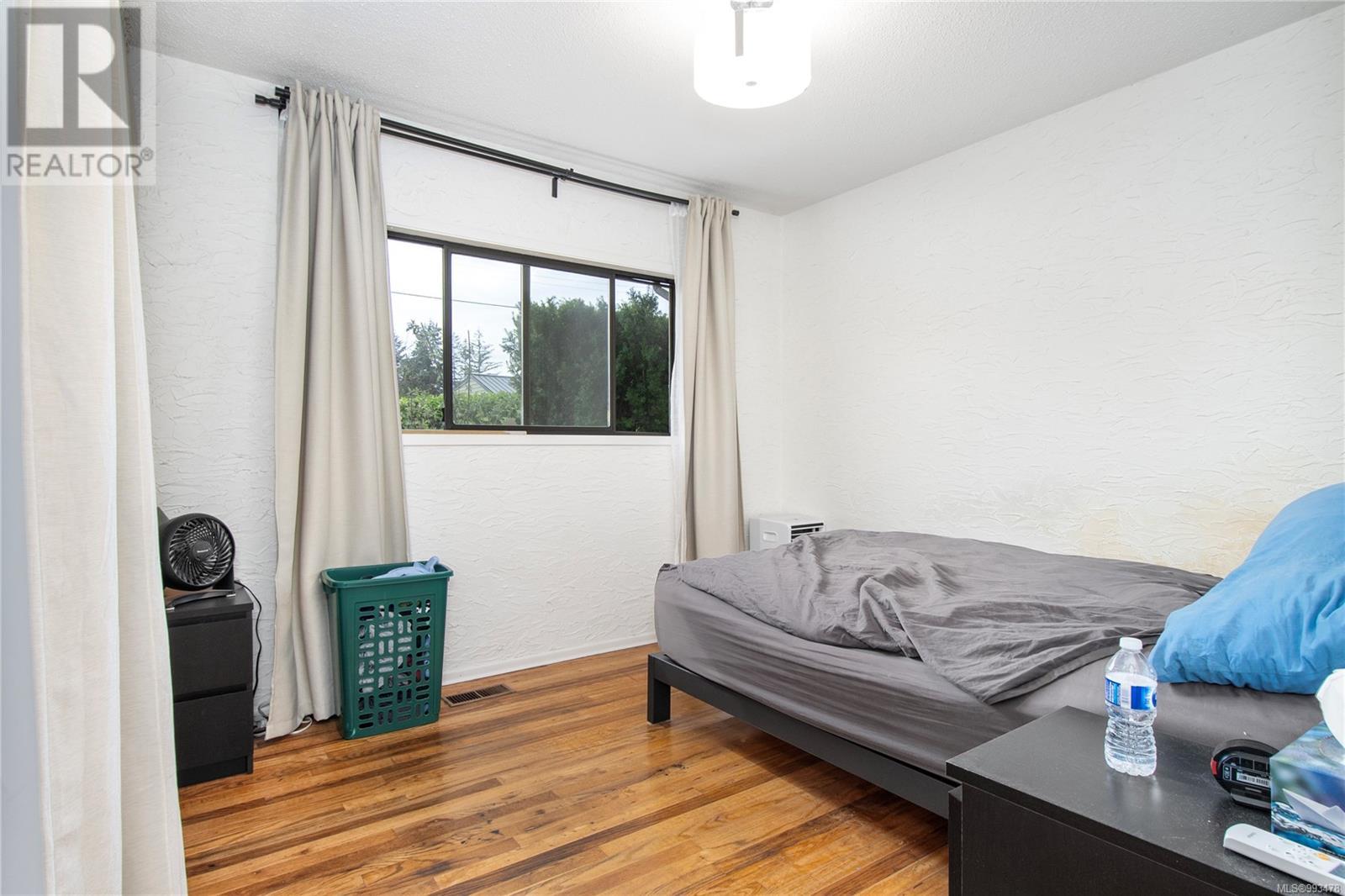 1780 Lewis Ave, Courtenay real estate listing 993478