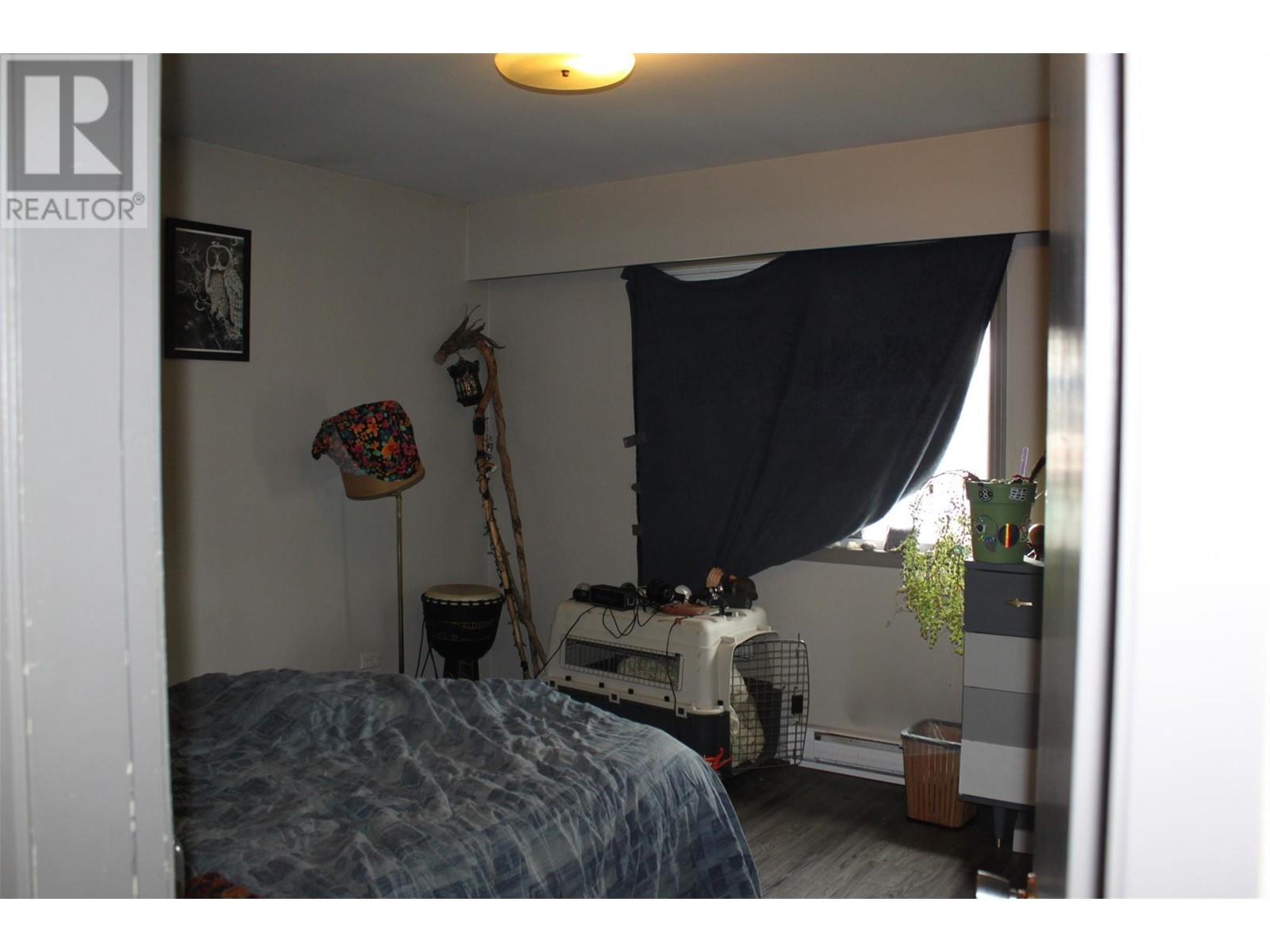 208 Nelson Avenue Unit# 1-4, Nakusp