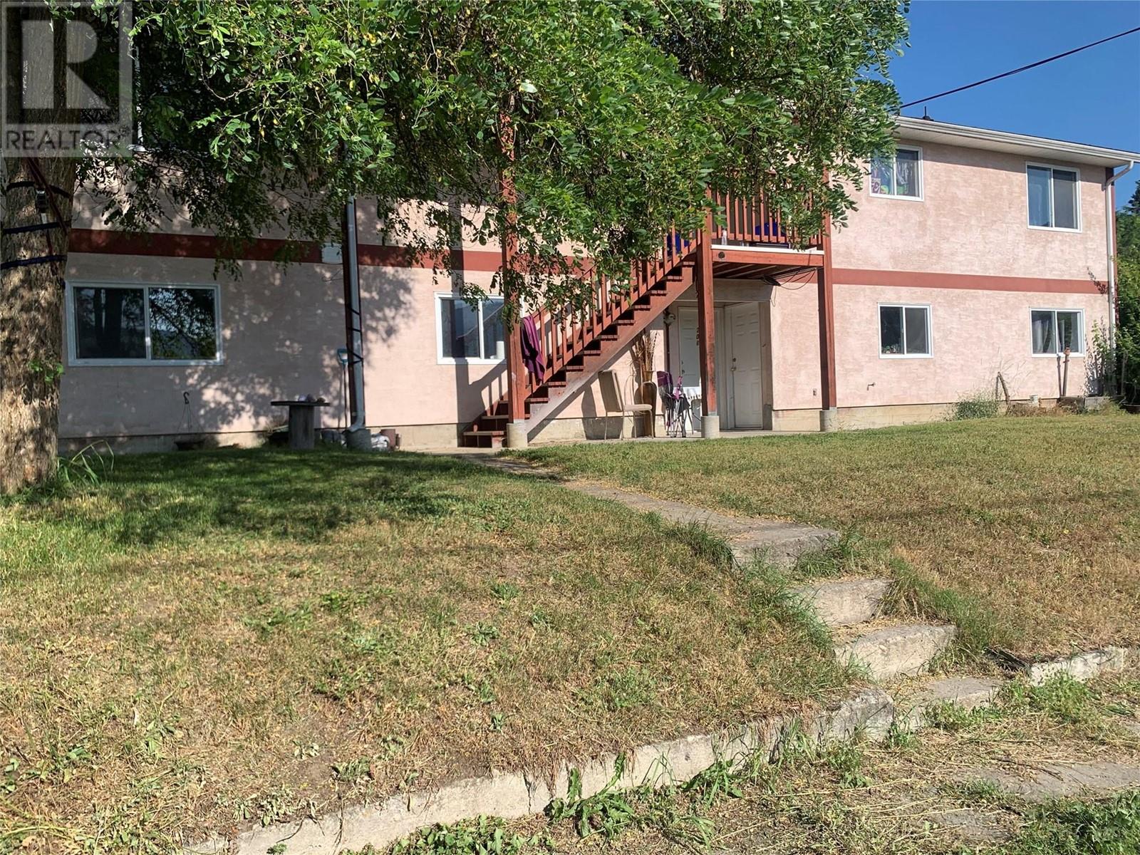 208 Nelson Avenue Unit# 1-4, Nakusp