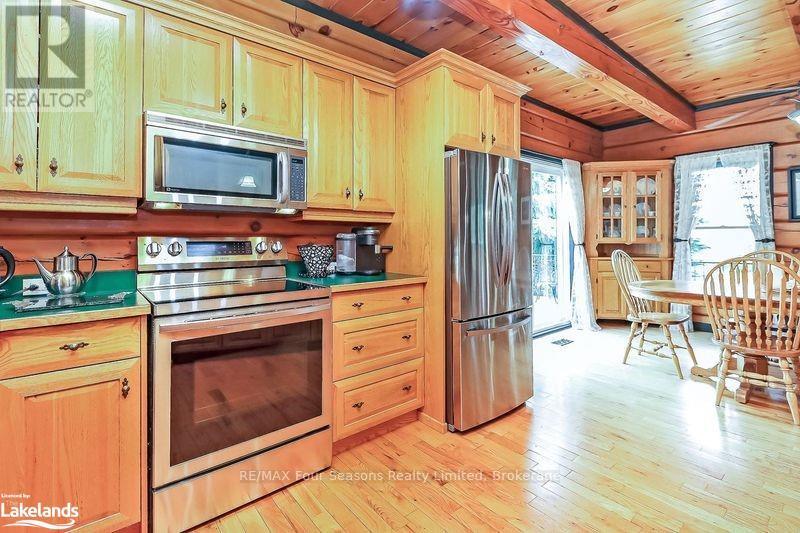 Photo 13 of 8886 County Road 91, Clearview ON