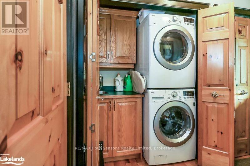 Photo 15 of 8886 County Road 91, Clearview ON