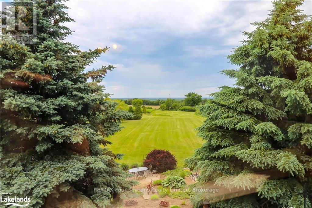 Photo 28 of 8886 County Road 91, Clearview ON