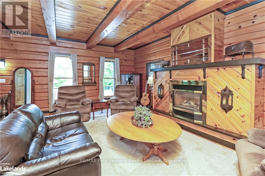 Photo 9 of 8886 County Road 91, Clearview ON