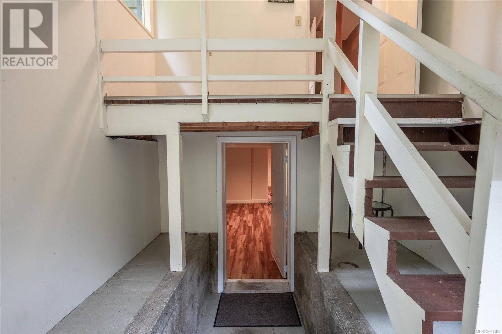 631 Sanderson Rd, Parksville real estate listing 993493