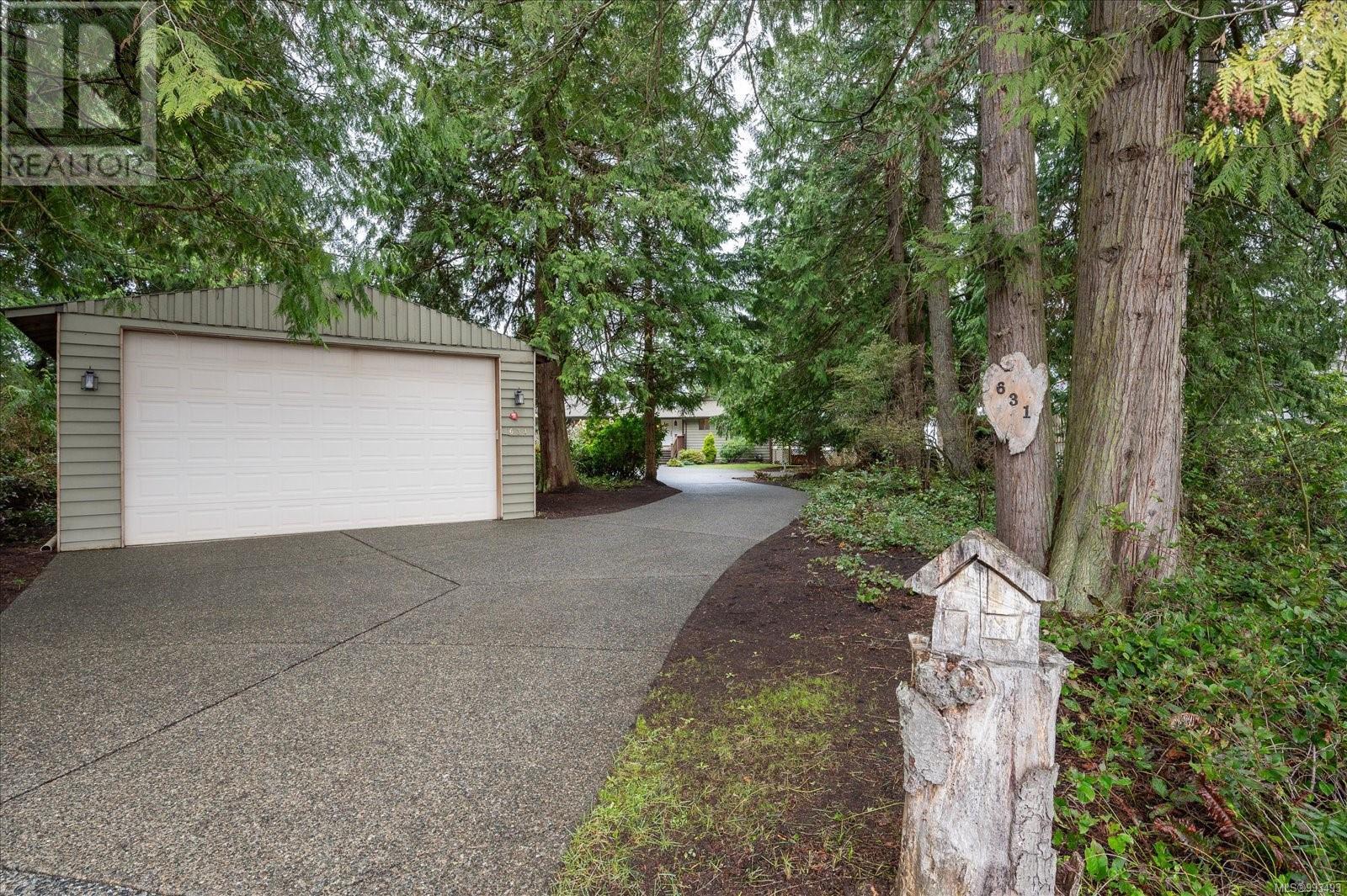 631 Sanderson Rd, Parksville real estate listing 993493
