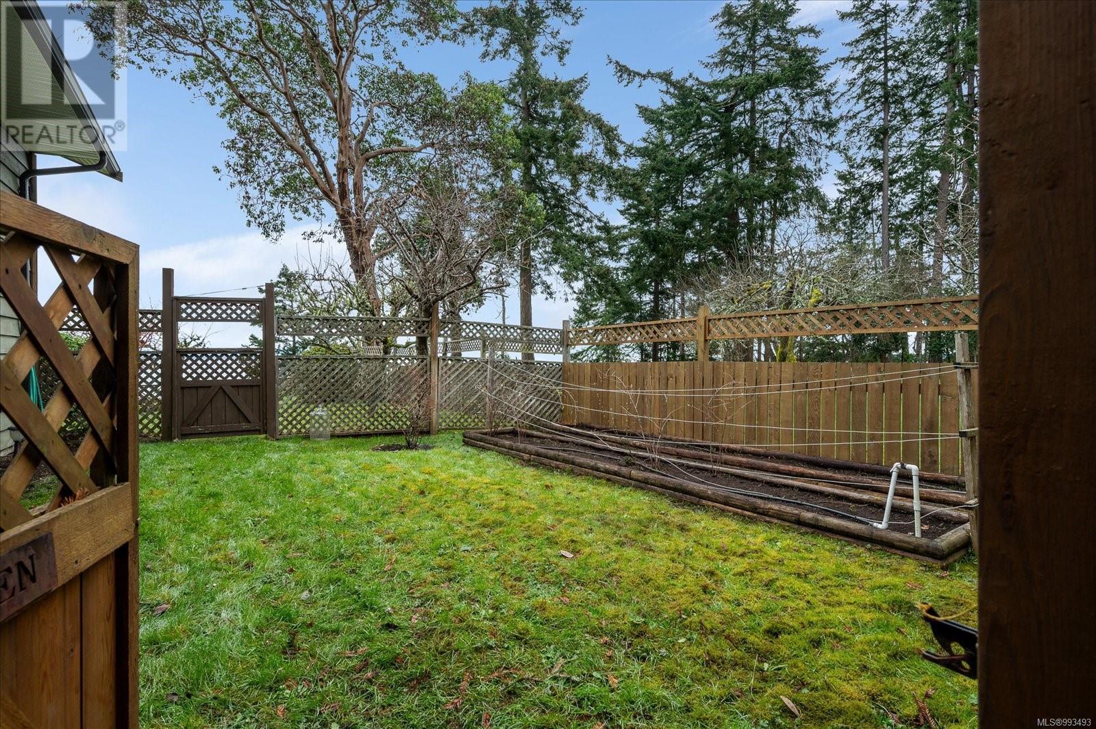 631 Sanderson Rd, Parksville real estate listing 993493