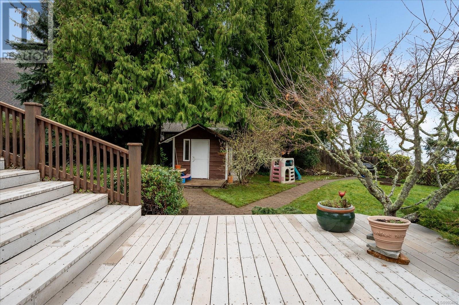 631 Sanderson Rd, Parksville real estate listing 993493