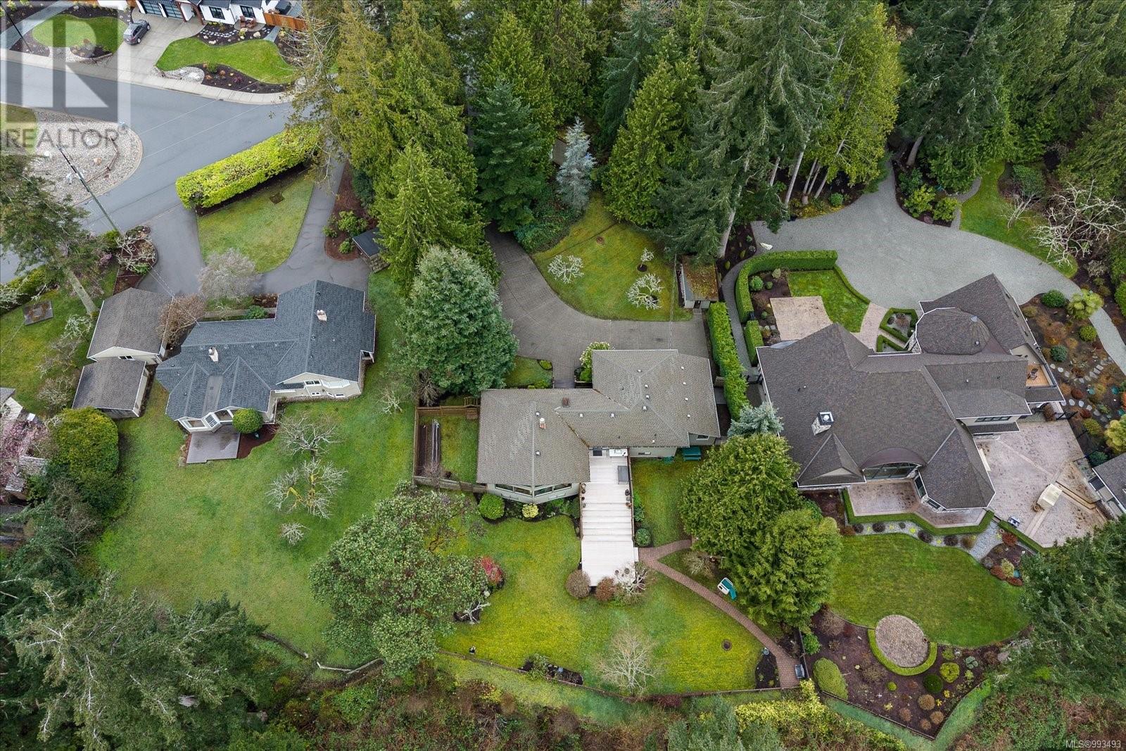 631 Sanderson Rd, Parksville real estate listing 993493