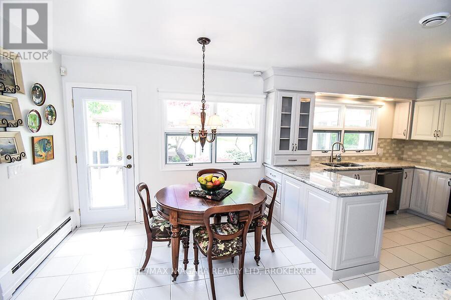 Photo 12 of 1457 Niagara Boulevard, Fort Erie ON