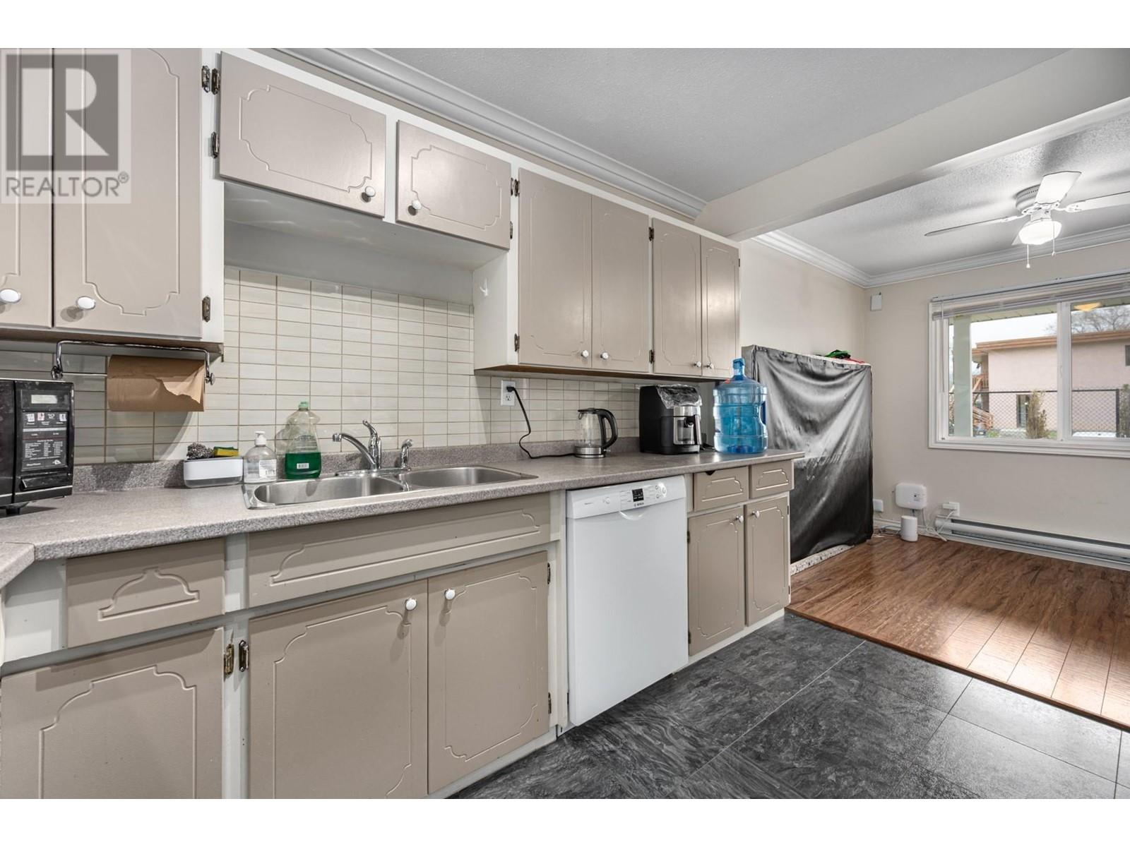 116 11th Avenue Unit# 2, Lillooet