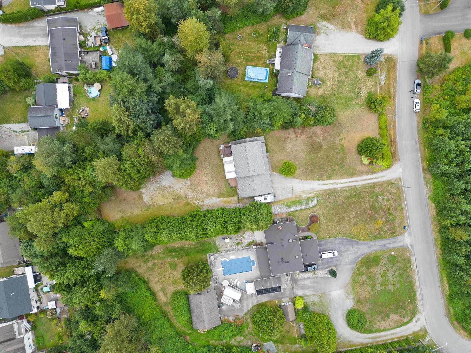 8559 BANNISTER DRIVE, Mission