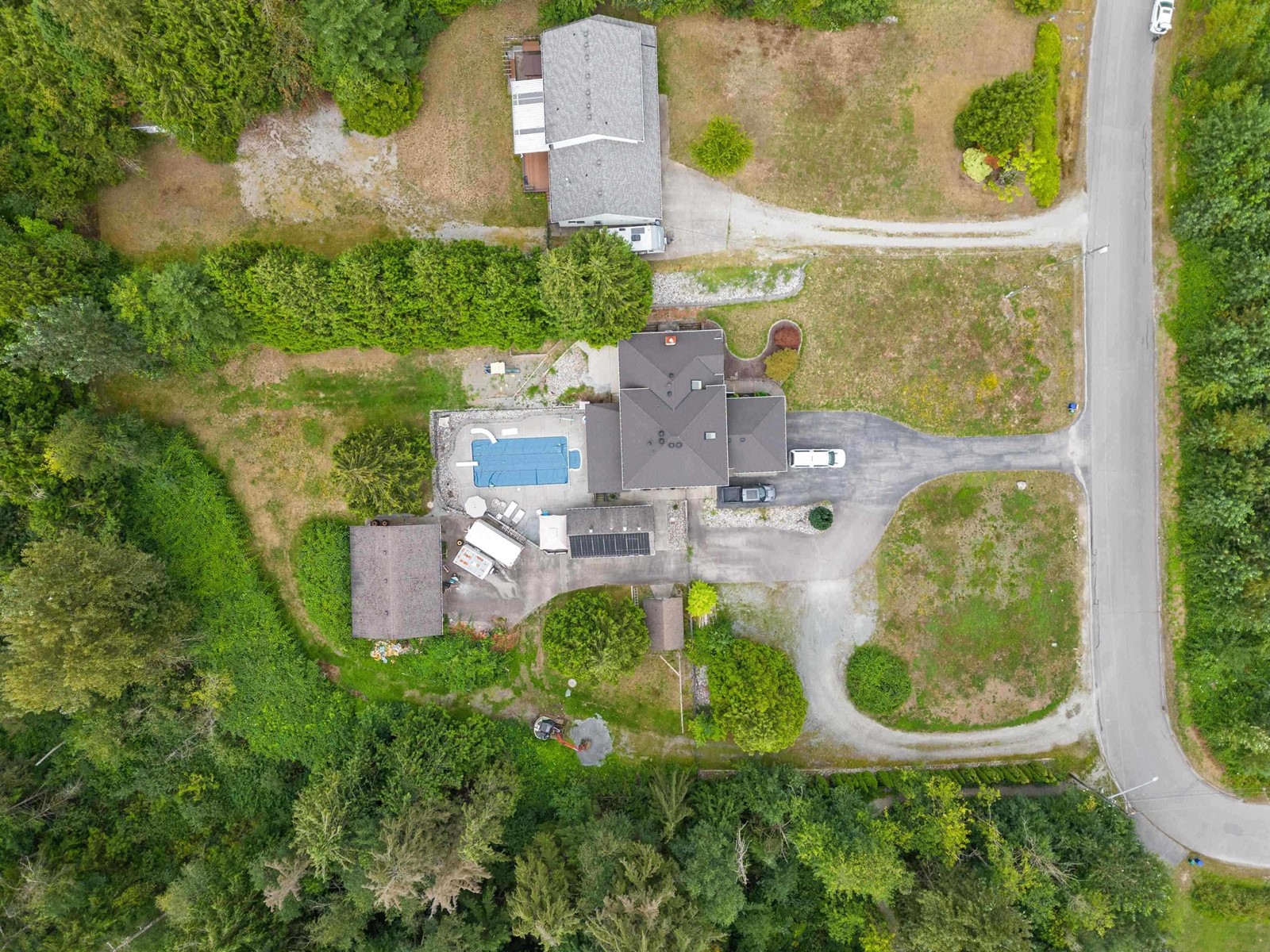 8559 BANNISTER DRIVE, Mission