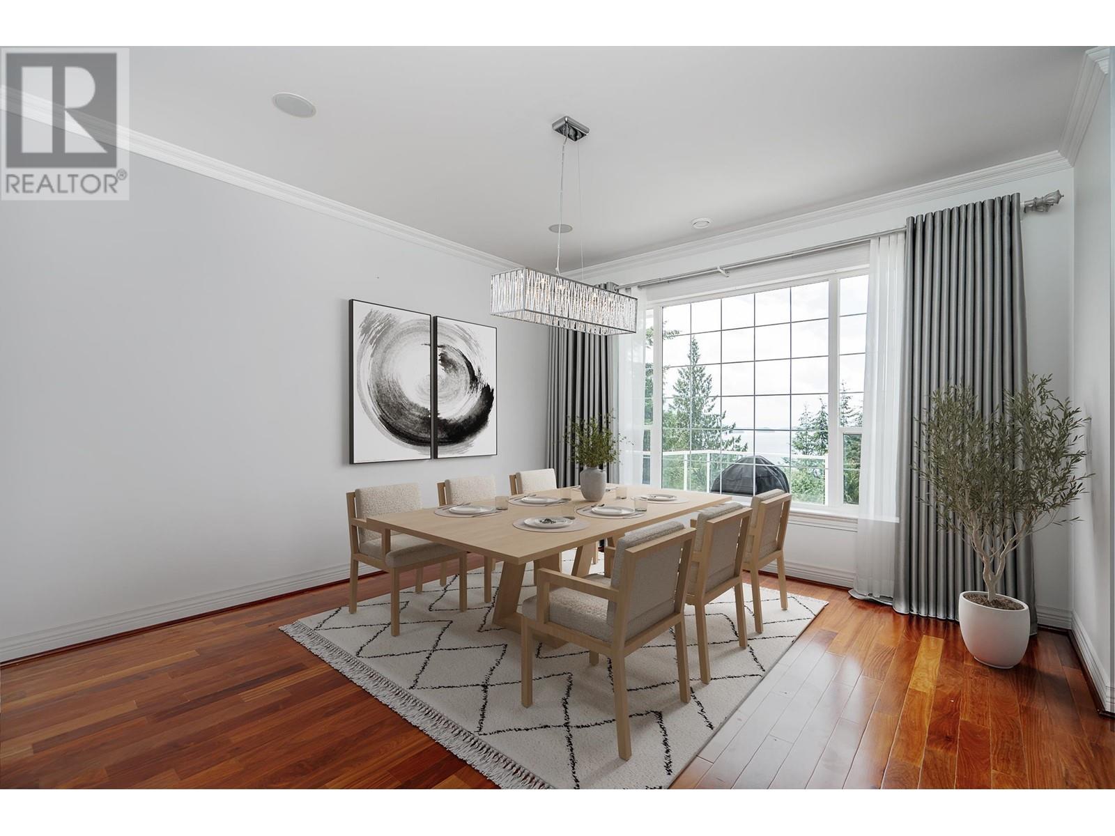 241 BAYVIEW ROAD, Lions Bay