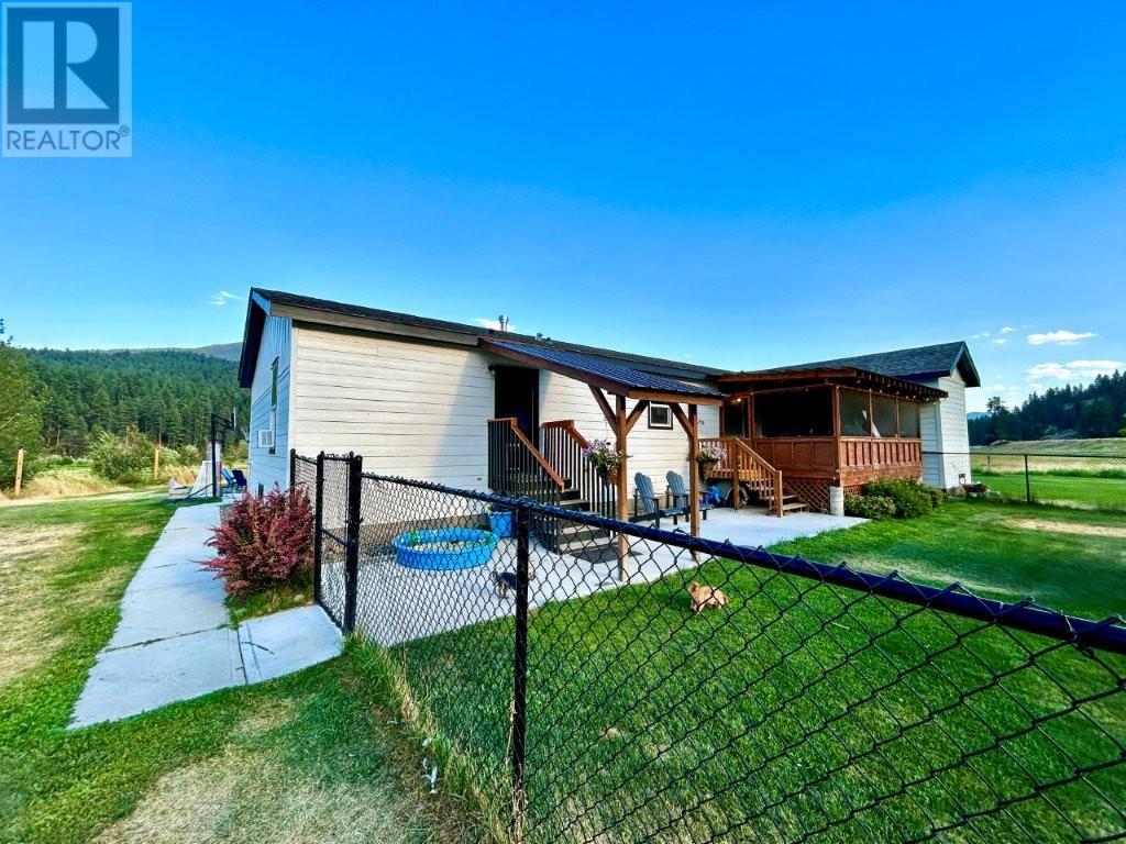 5284 Christian Valley Road, Westbridge