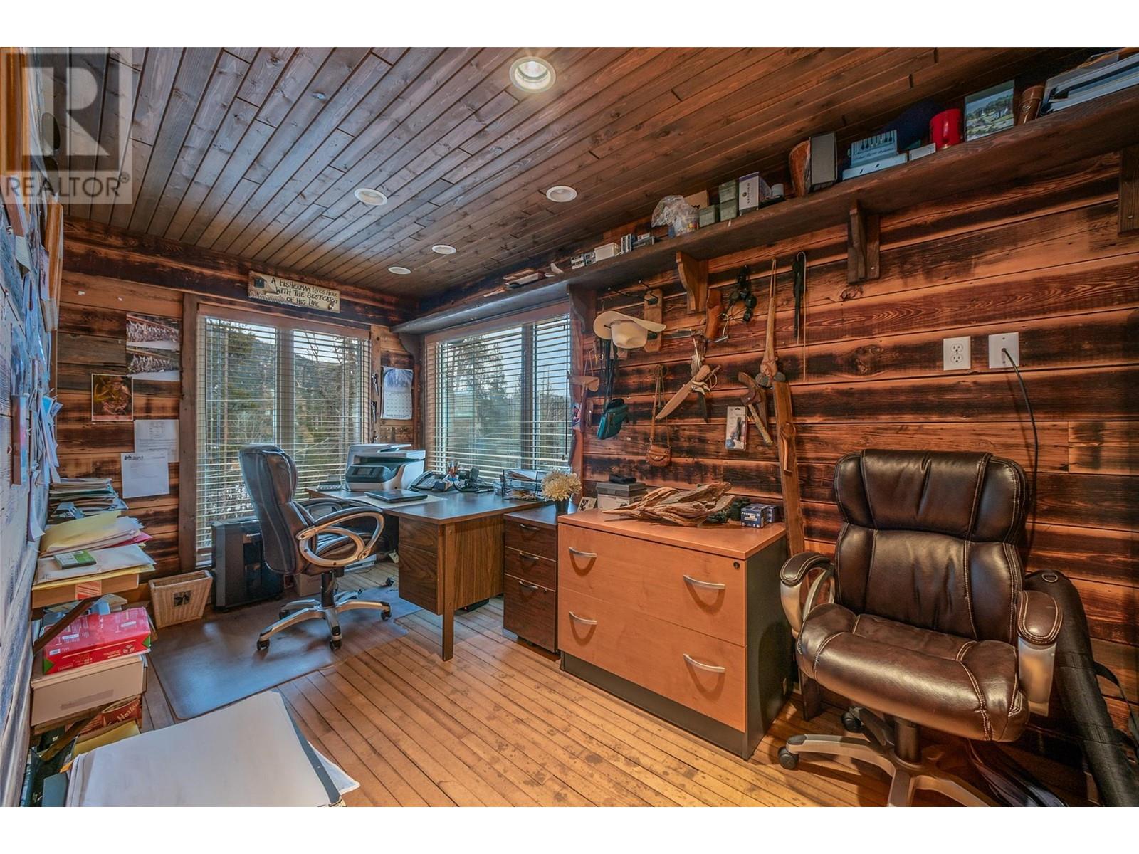 95 & 105 Dale Avenue, Carmi