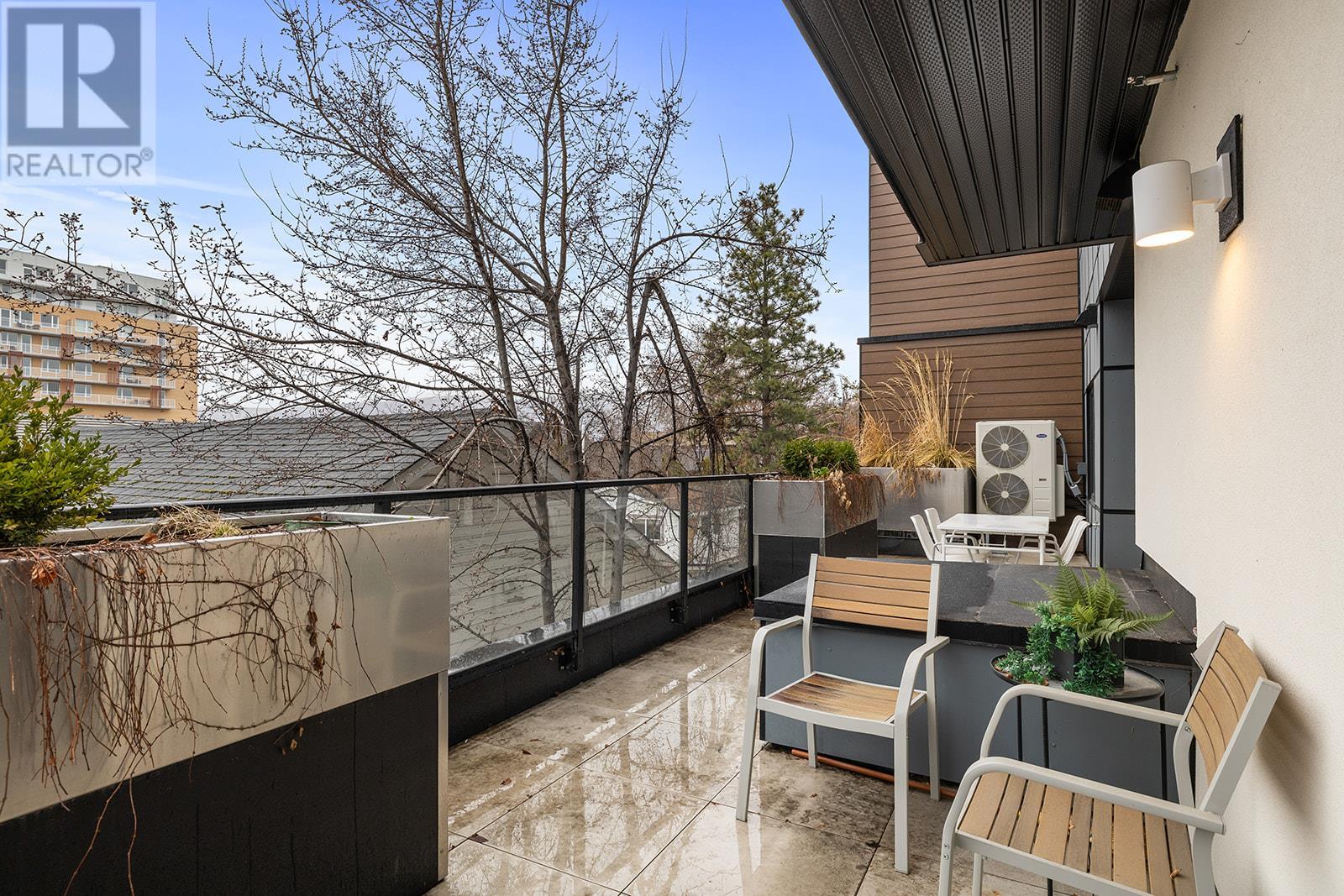 201 417 Cedar Avenue, Kelowna