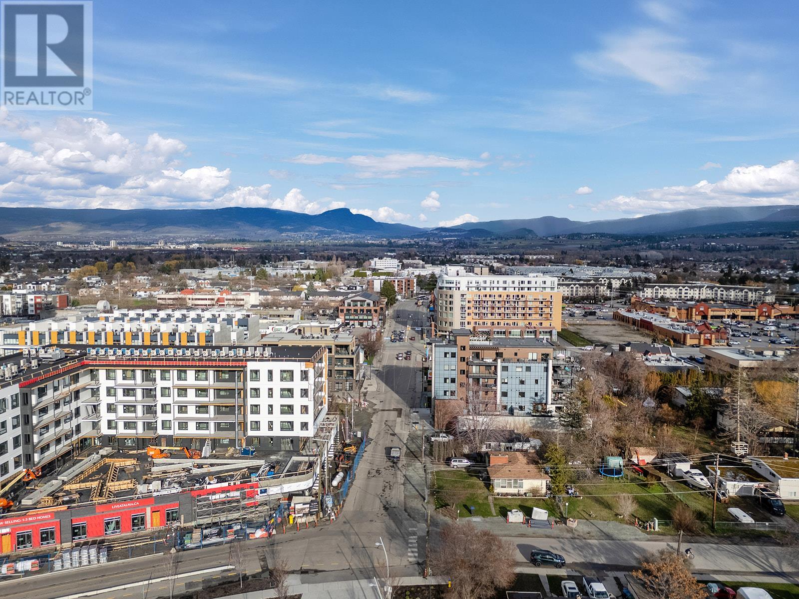 201 417 Cedar Avenue, Kelowna
