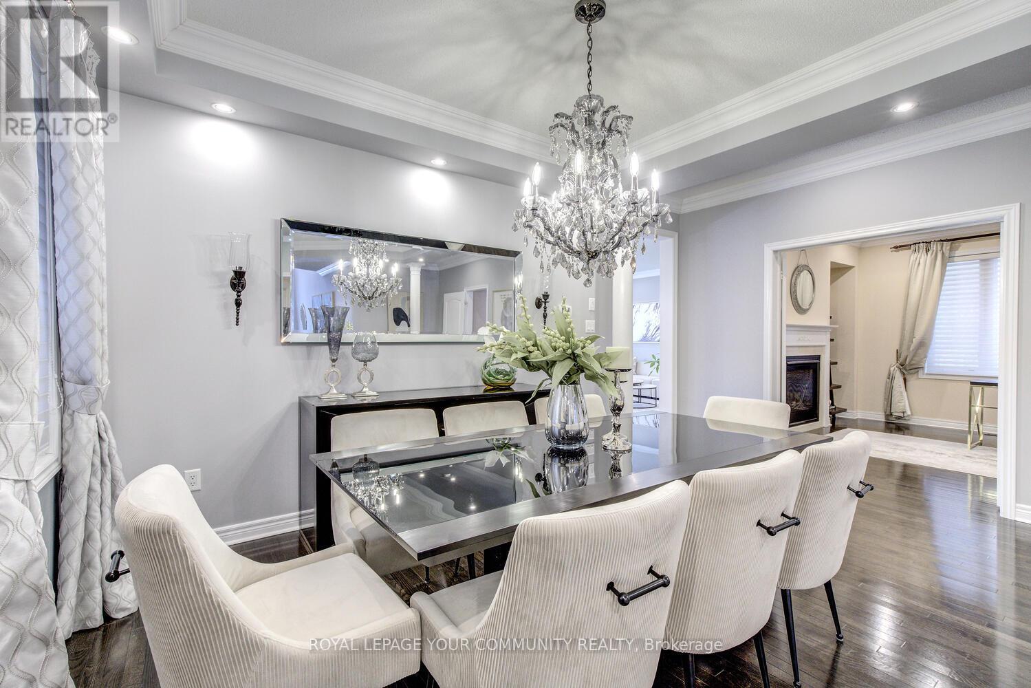 Single Family House for Sale in  CHAYNA CRESCENT Vaughan (Patterson) 