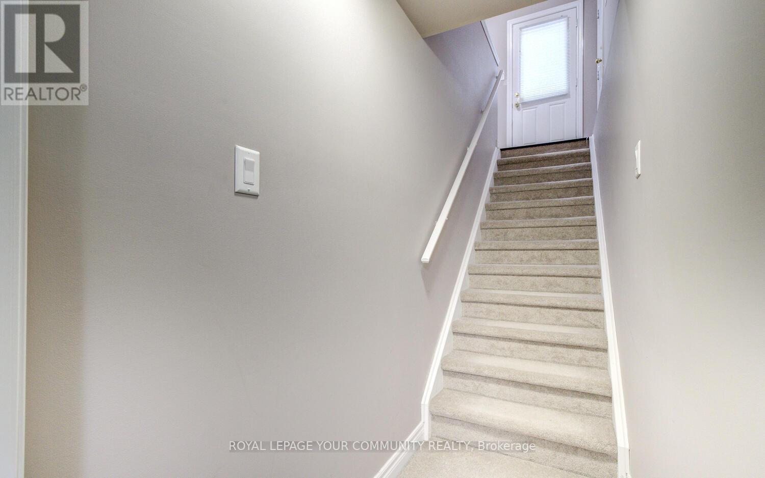 Single Family House for Sale in  CHAYNA CRESCENT Vaughan (Patterson) 