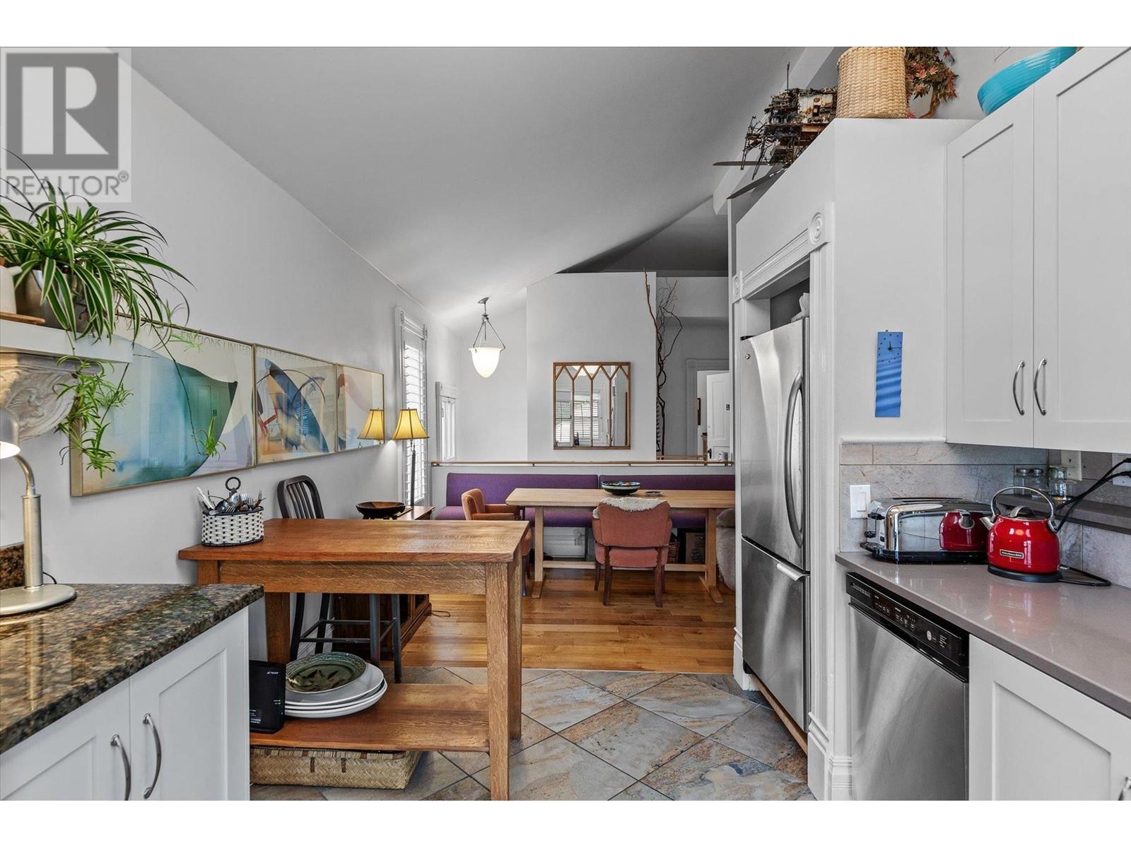  770 Bernard Avenue, Kelowna