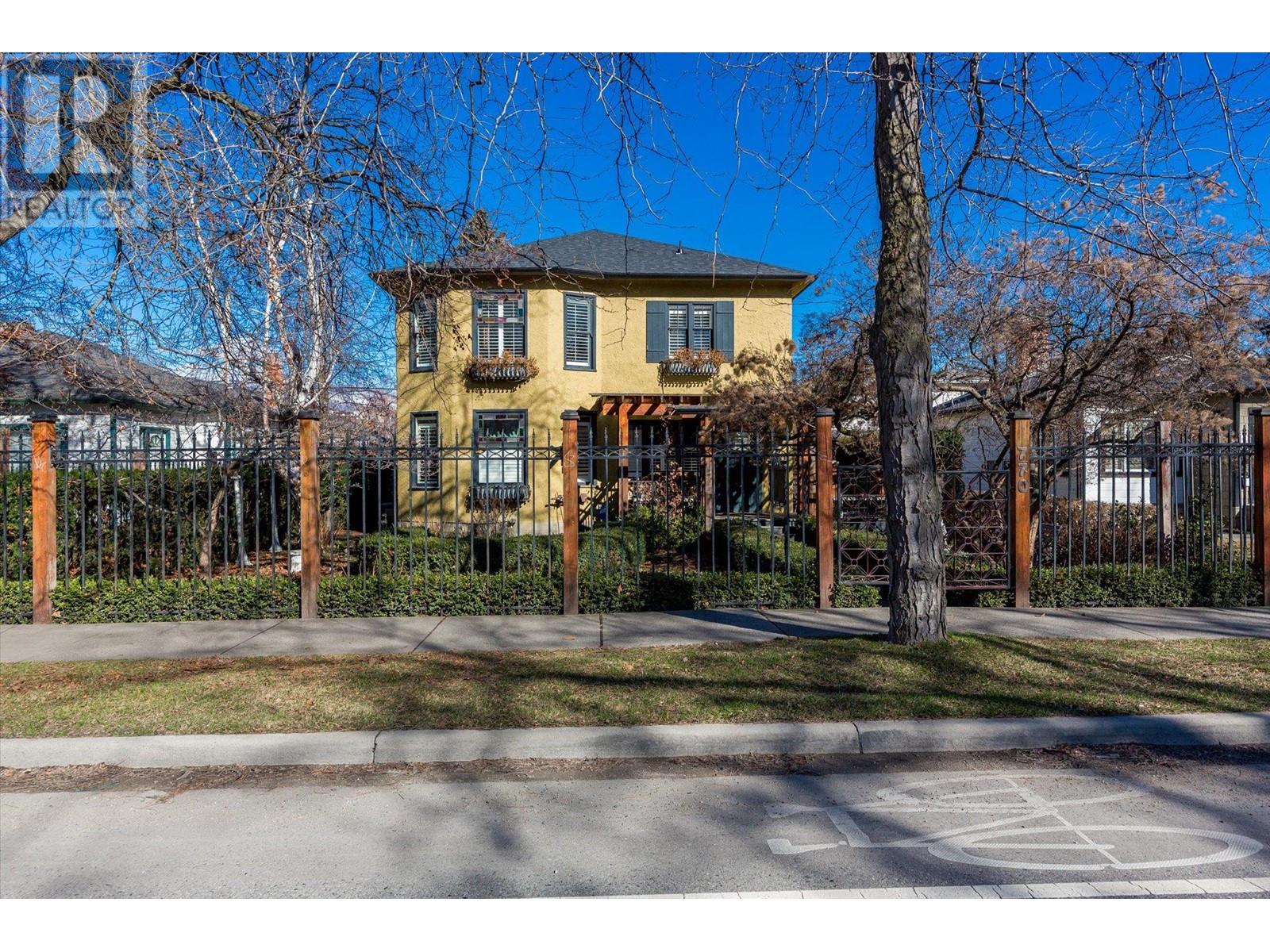  770 Bernard Avenue, Kelowna