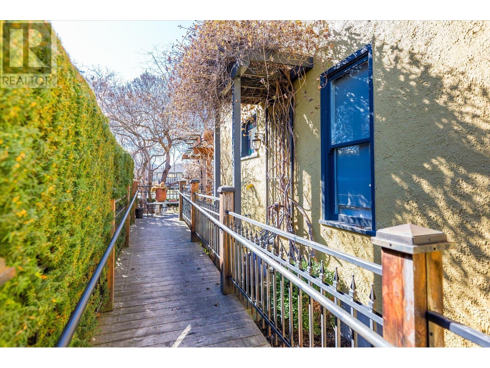  770 Bernard Avenue, Kelowna