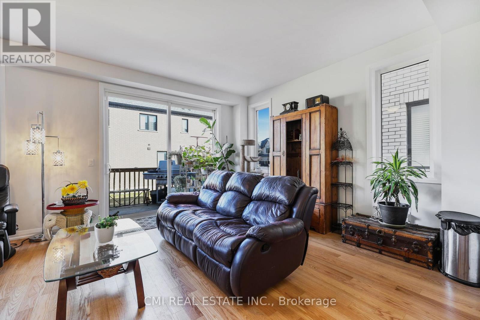 Photo 8 of 1403 Upper Thames Drive, Woodstock ON