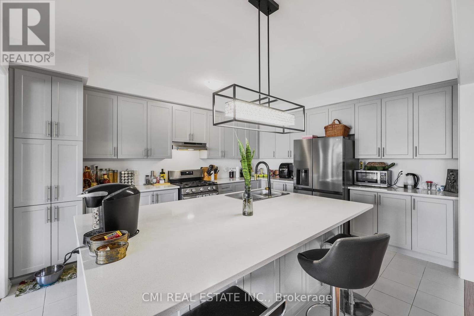 Photo 26 of 1403 Upper Thames Drive, Woodstock ON