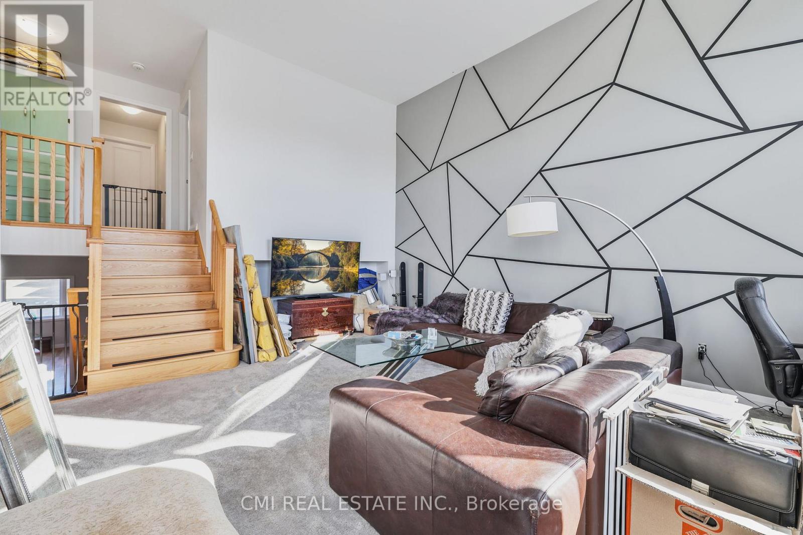 Photo 17 of 1403 Upper Thames Drive, Woodstock ON