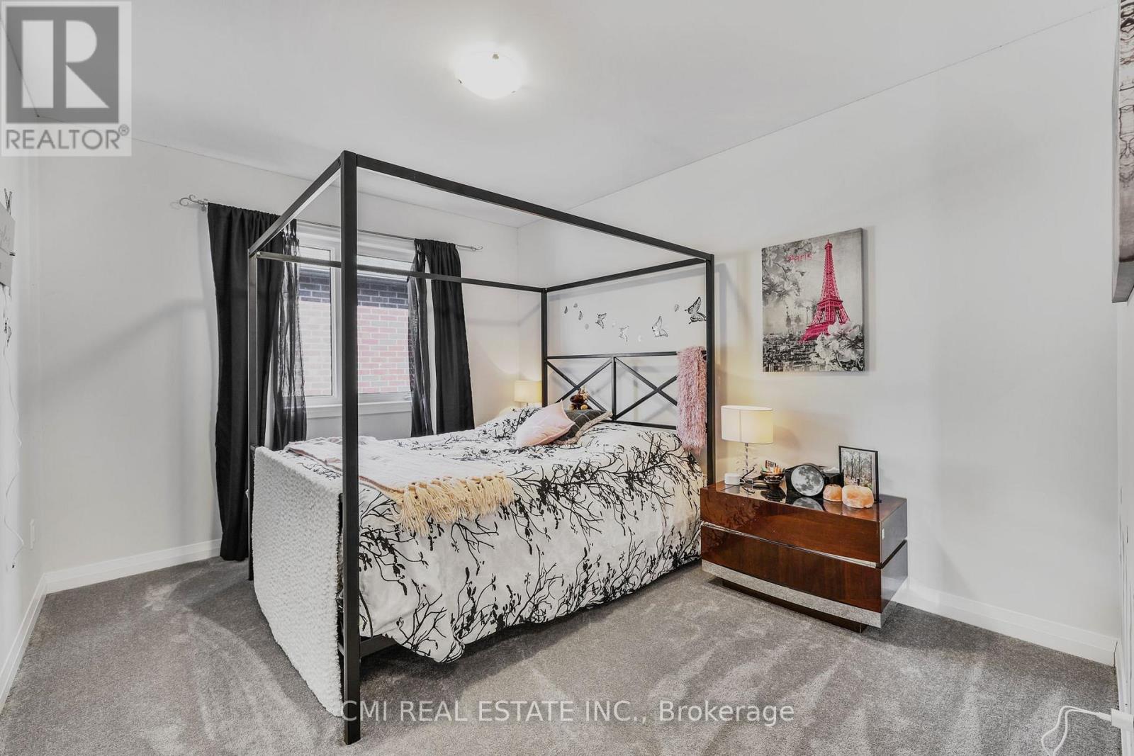 Photo 45 of 1403 Upper Thames Drive, Woodstock ON