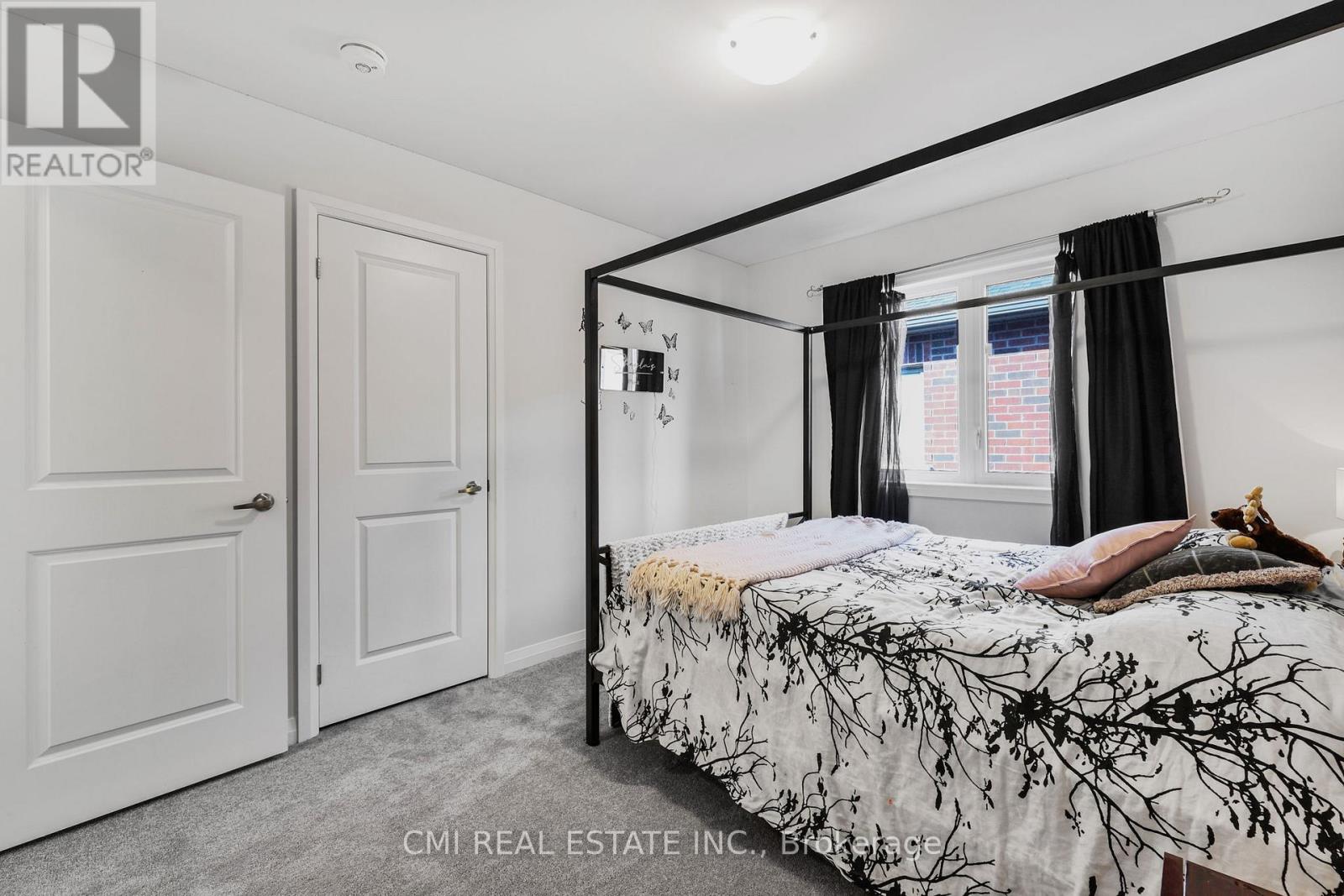 Photo 40 of 1403 Upper Thames Drive, Woodstock ON
