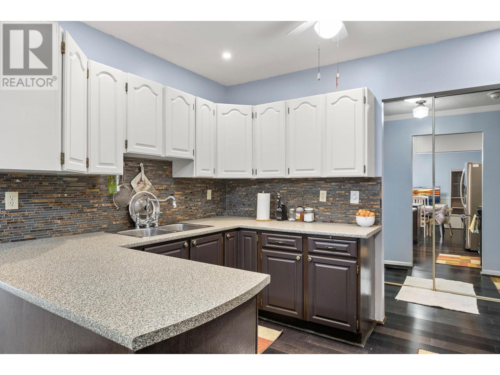 206 2110 Hoy Street, Kelowna