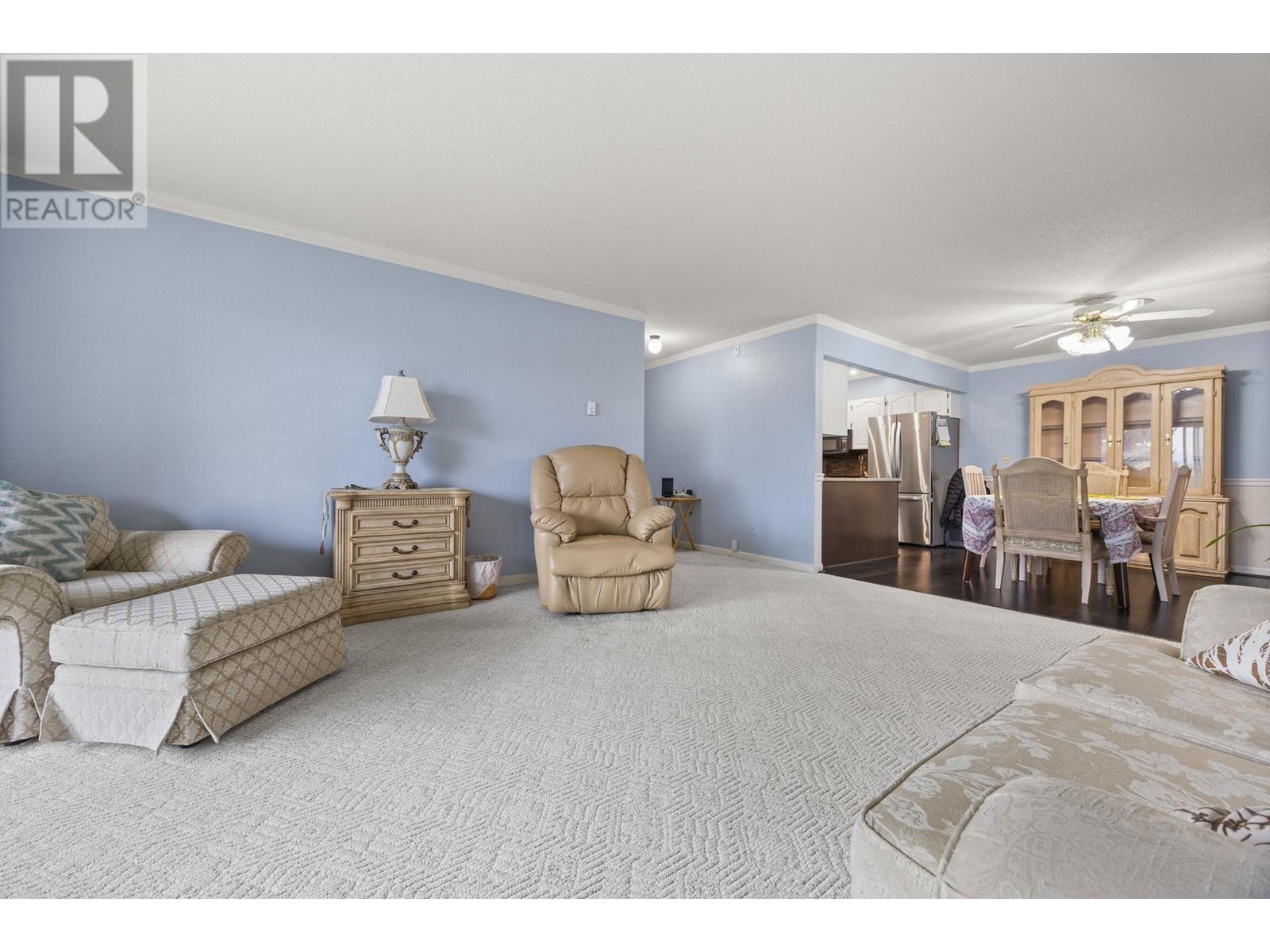 206 2110 Hoy Street, Kelowna