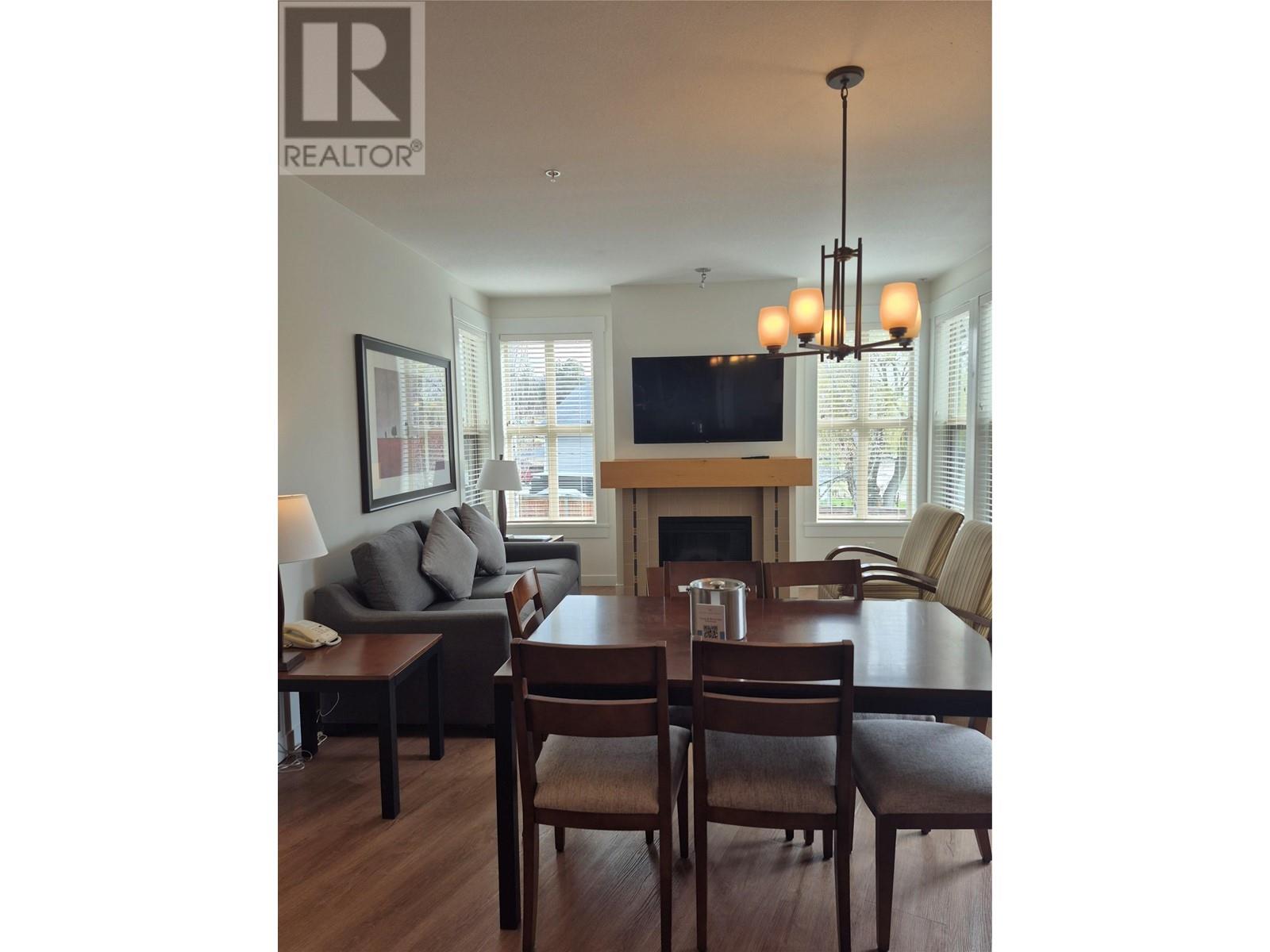 #106 4200 Lakeshore Drive - 3