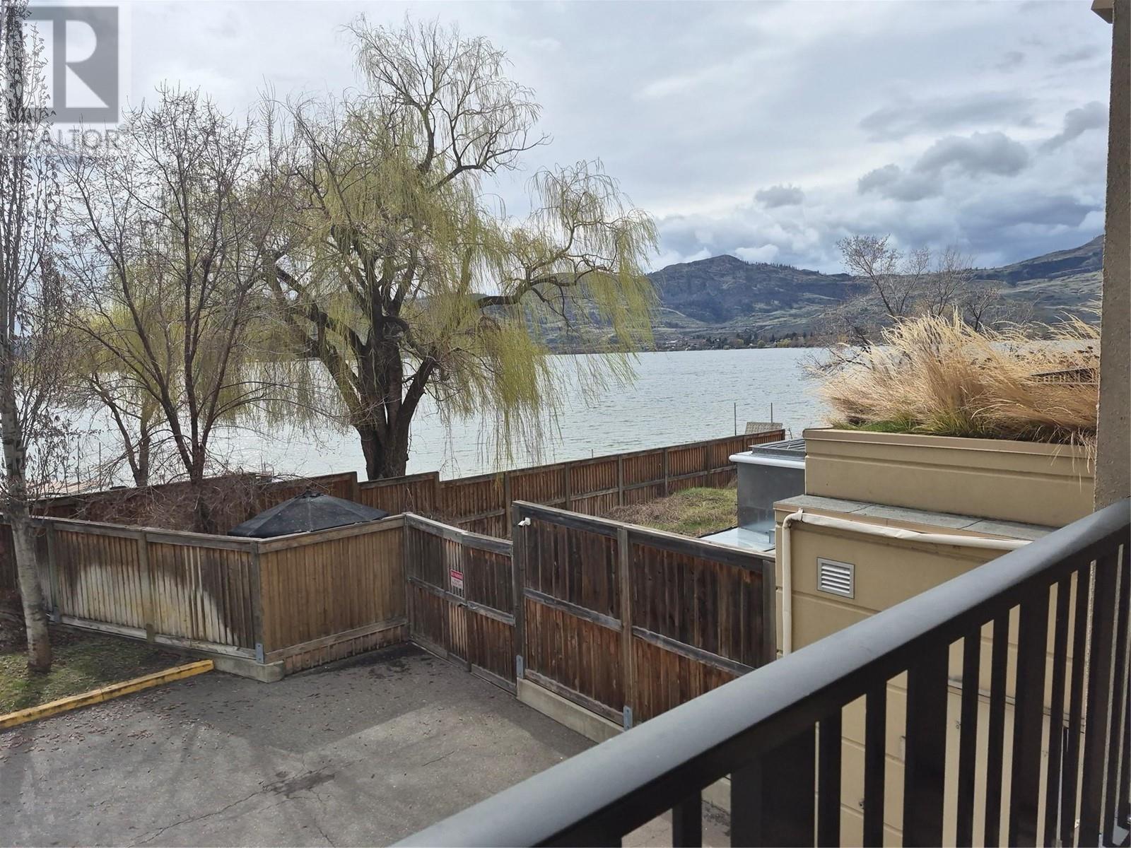 4200 Lakeshore Drive Unit# 106, Osoyoos
