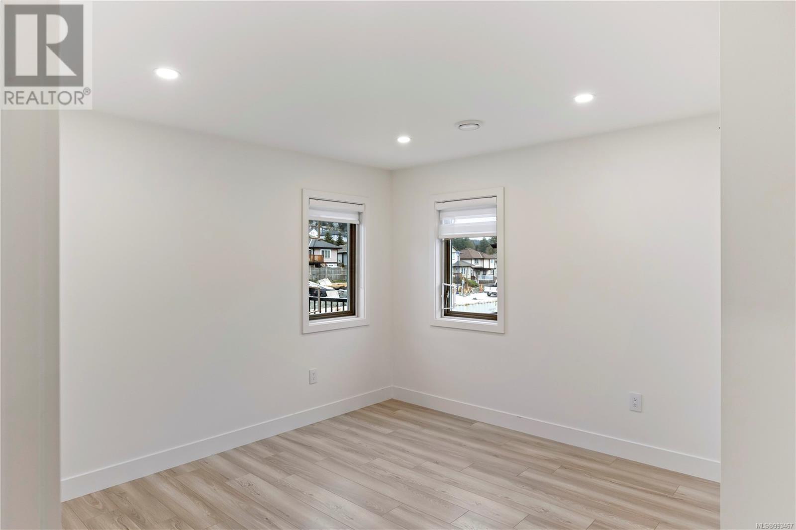 2354 Swallow Pl, Langford real estate listing 993467