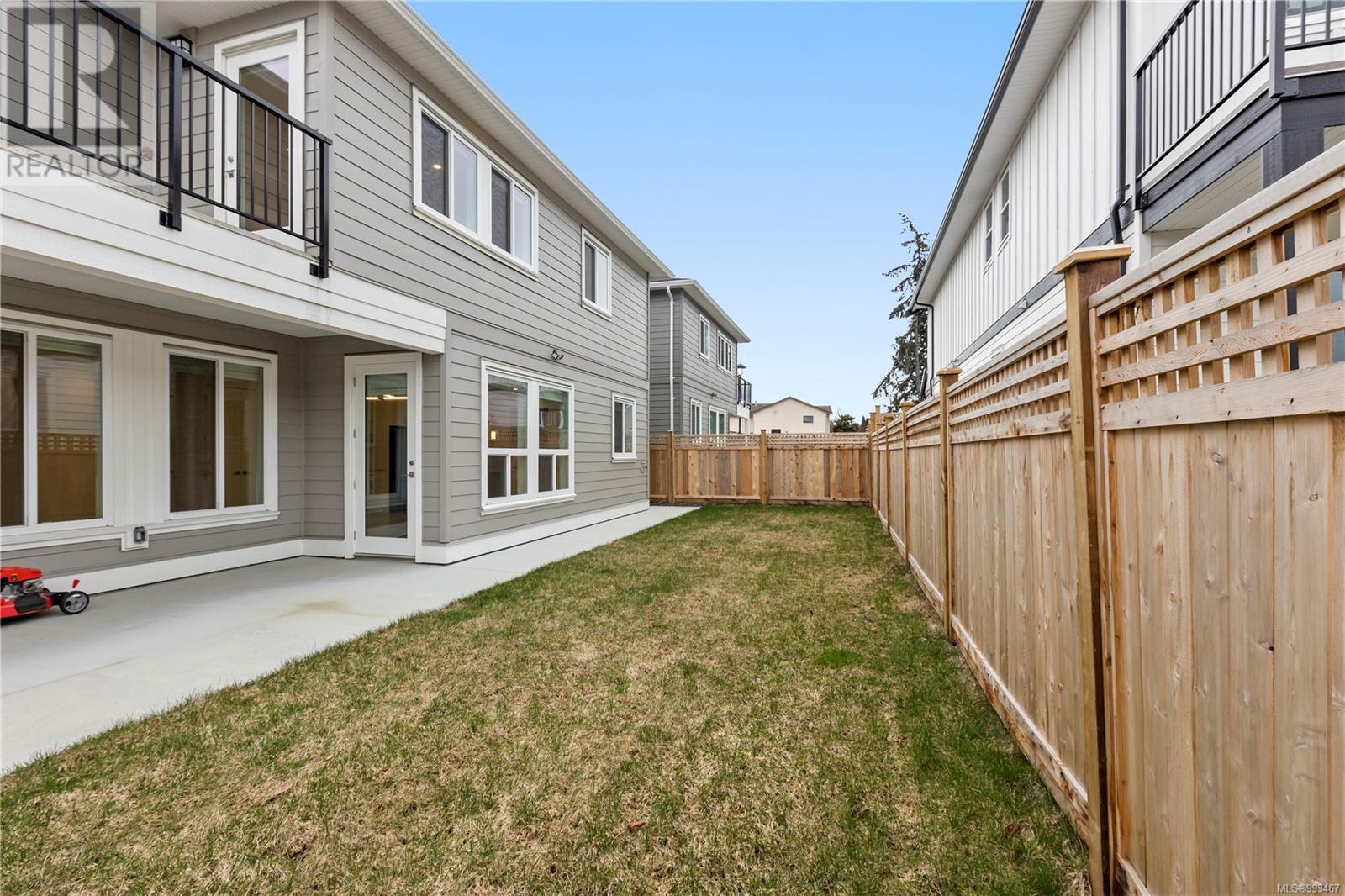 2354 Swallow Pl, Langford real estate listing 993467