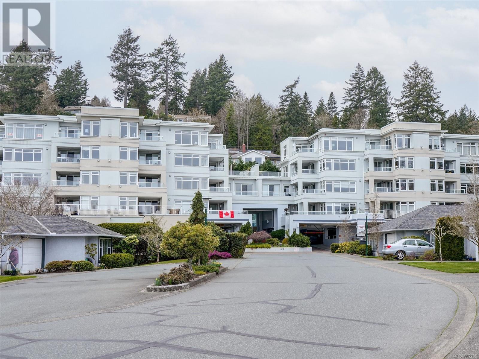 306 5110 Cordova Bay Road, Saanich