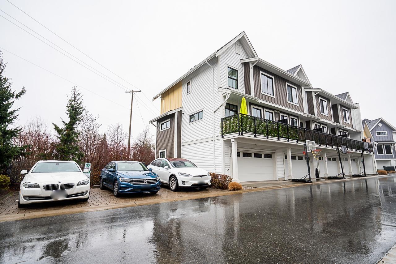 Photo 27 of 26 5945 176 A Street, Surrey BC