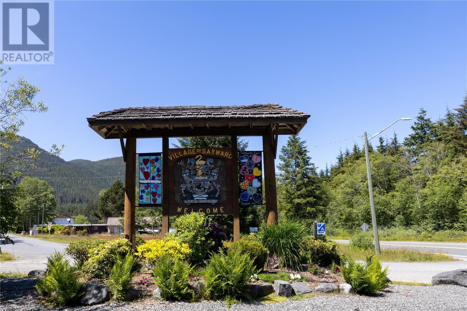 Photo 29 of 204 611 Macmillan Dr, Sayward BC