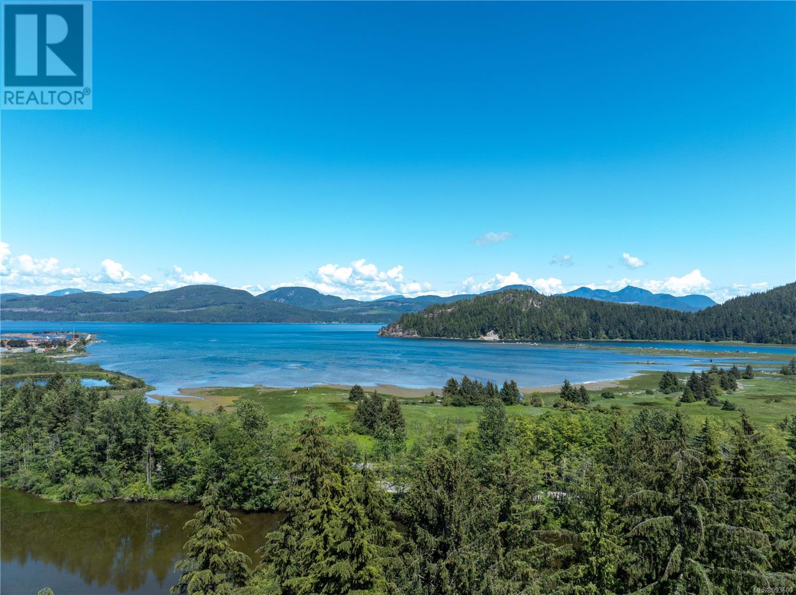 Photo 30 of 204 611 Macmillan Dr, Sayward BC